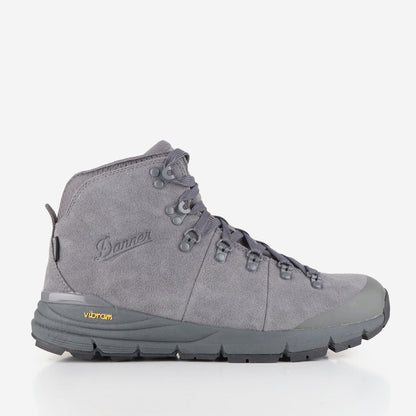 Danner Mountain 600 4.5" Boots - D Standard Fit