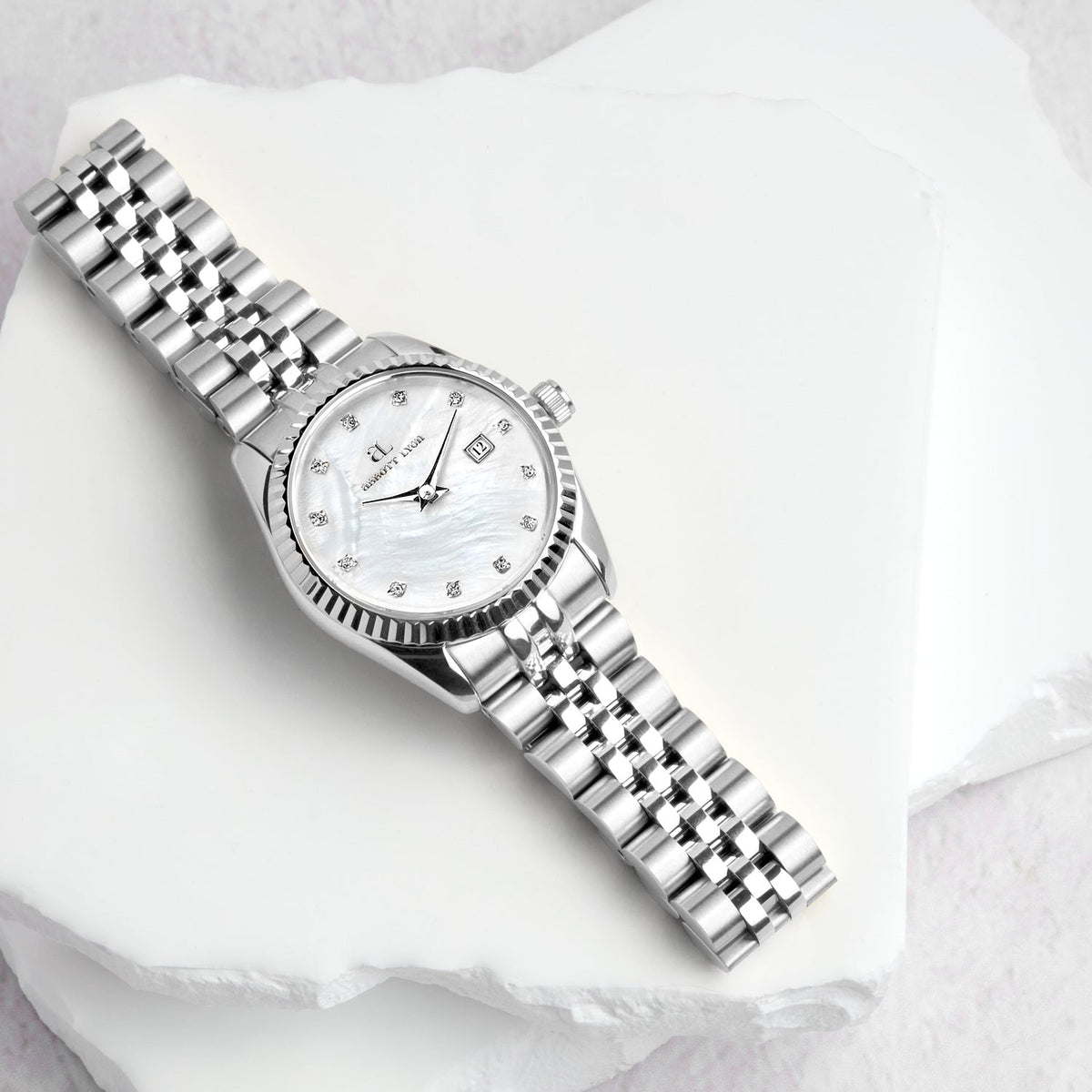 Mini Silver Pearl Link Belgravia 30 Watch