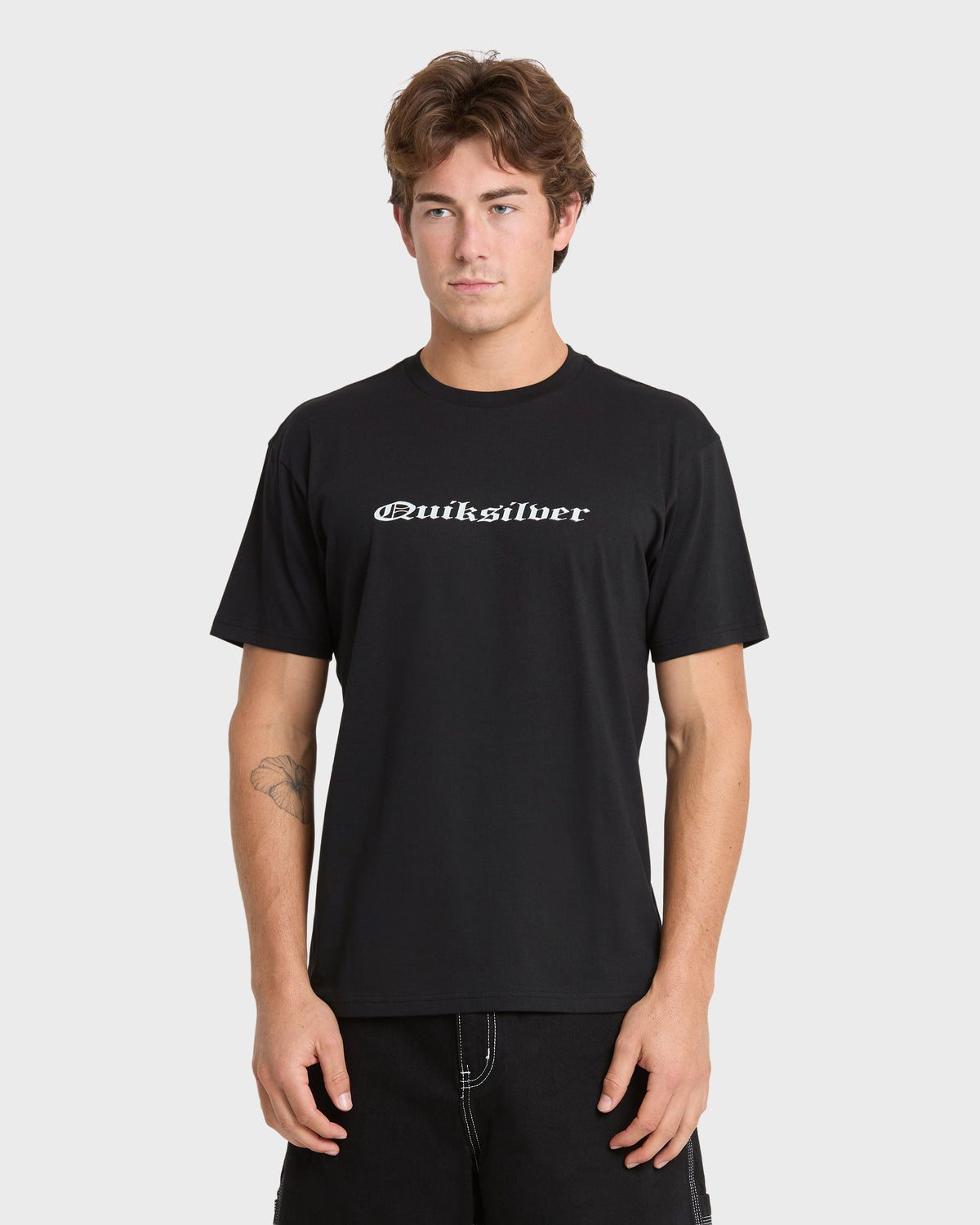 Chrome English Short Sleeve Knit T-Shirt - Black