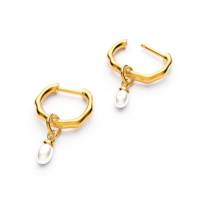 Fine Organic Pearl Huggie Earring (Gold)